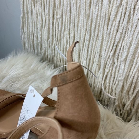 A New Day Nude Block Sandals - Picture 5 of 9